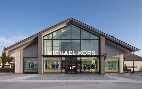 mk outlet in las vegas.